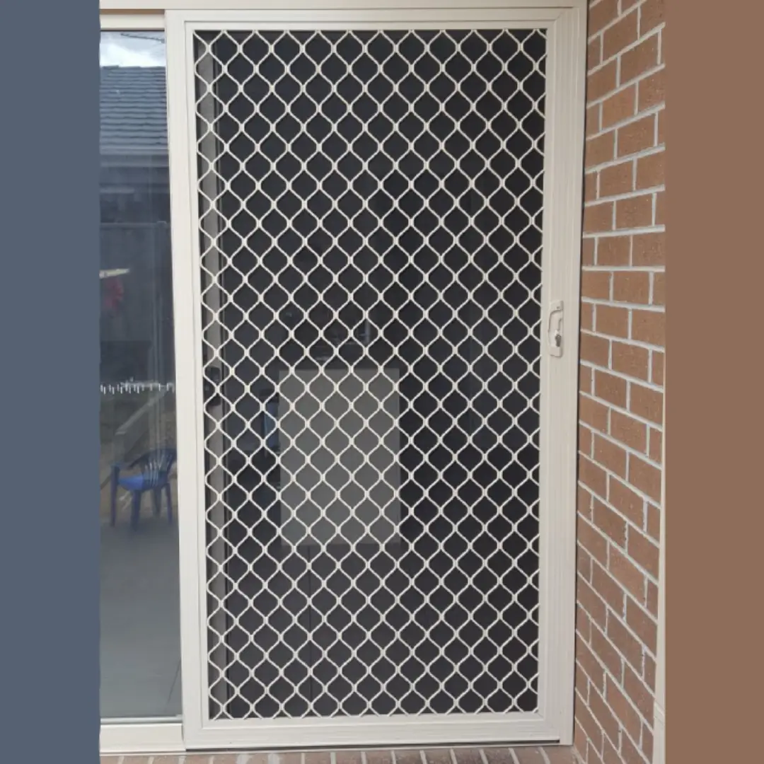 Teralis Pintu Minimalis Motif Belah Ketupat