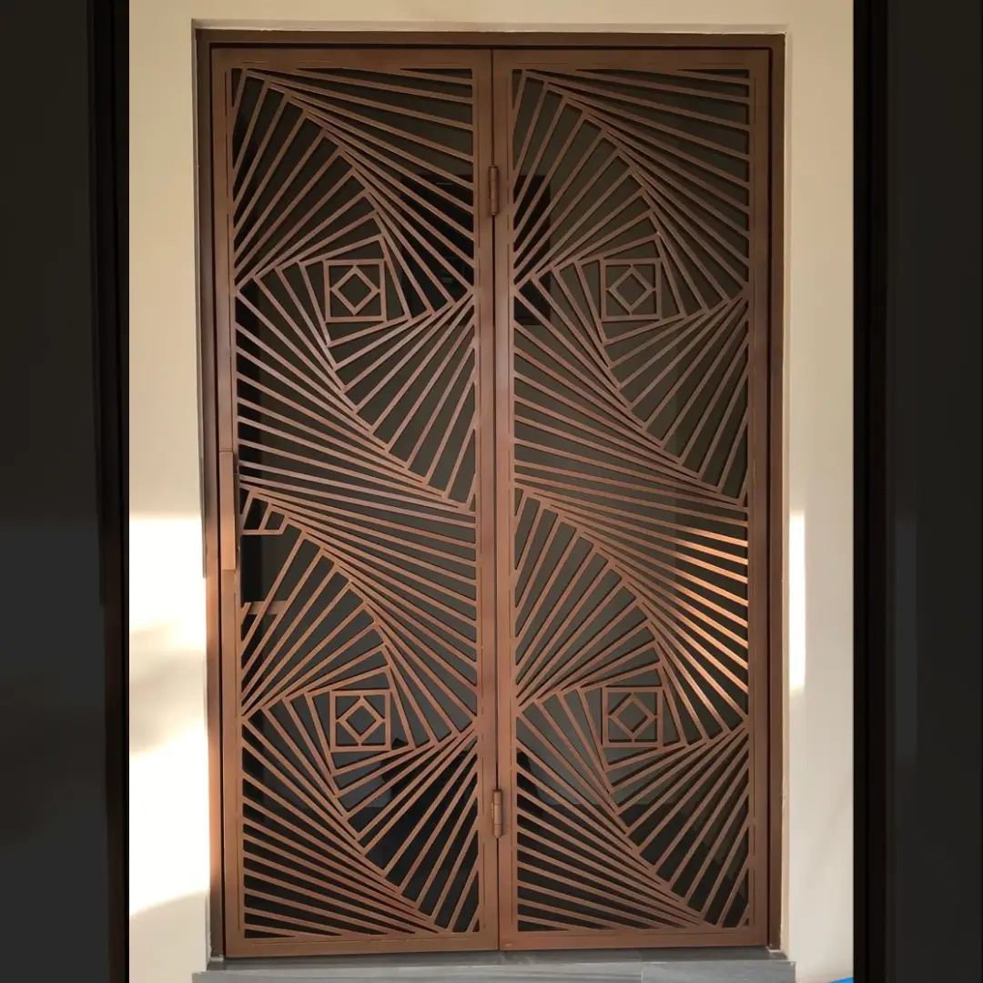 Teralis Pintu Model Ornamen Geometris