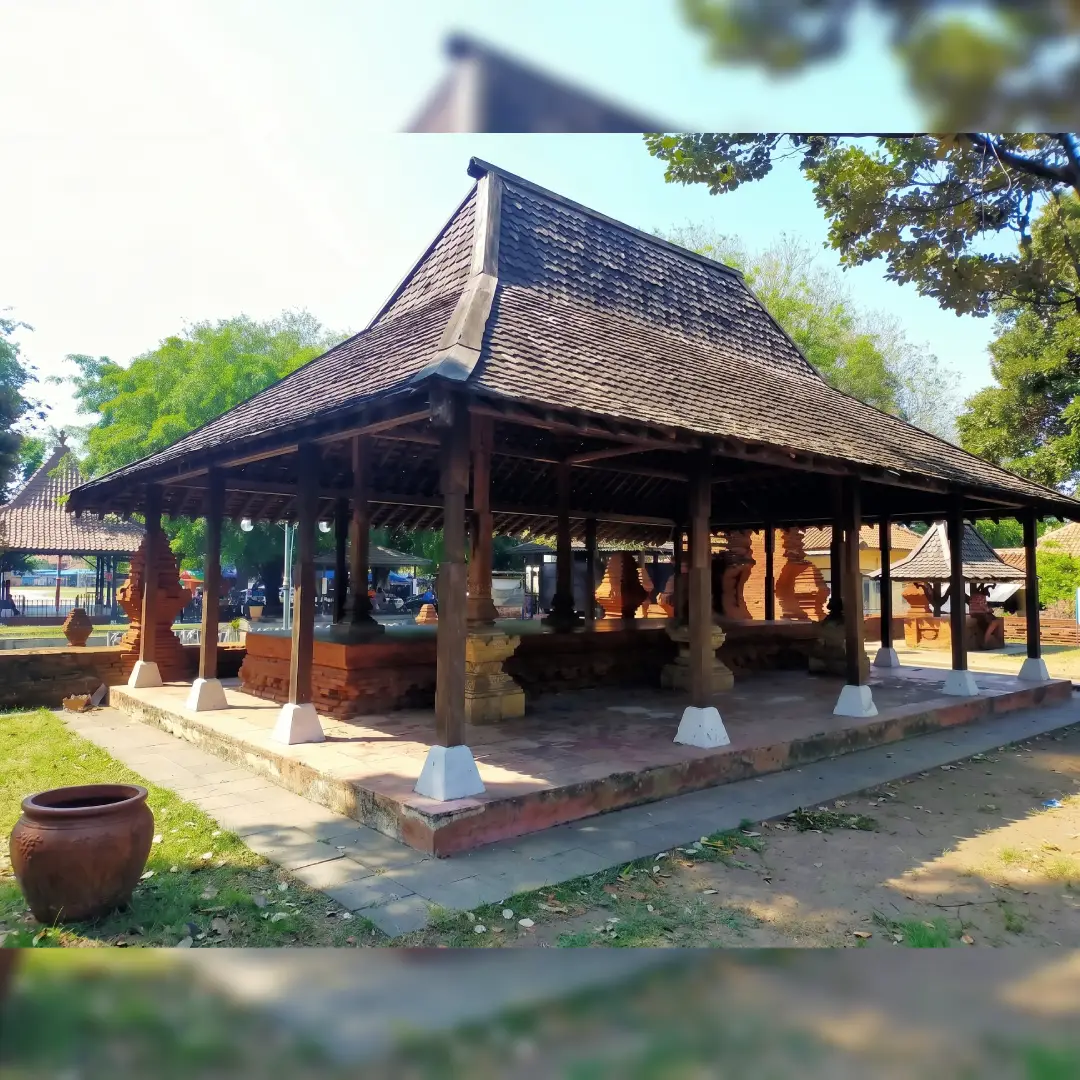 Rumah Kasepuhan