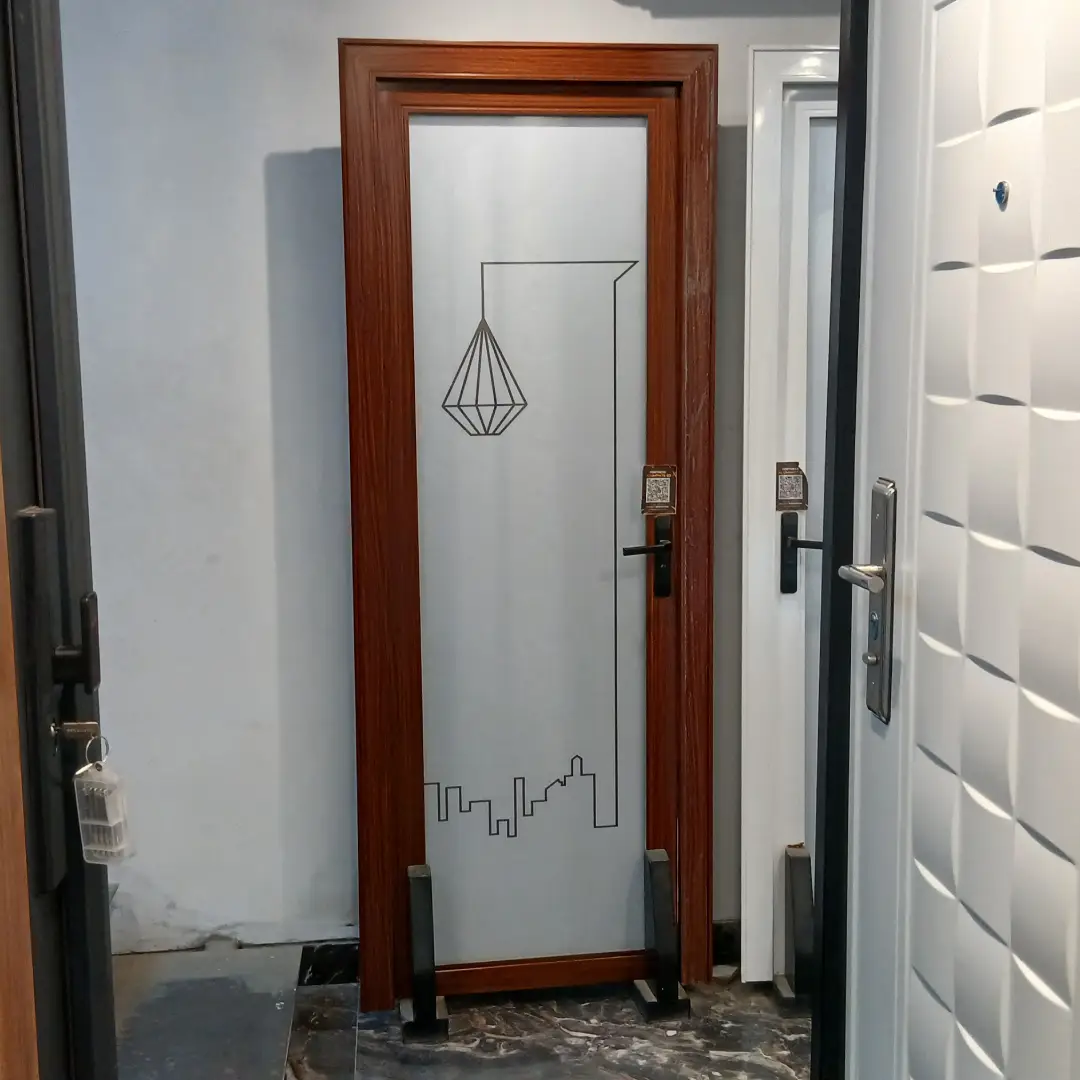 pintu aluminium alternatif pengganti pintu kamar mandi plastik
